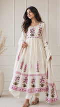 Anarkali suit in cotton and trendy look