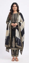 5XL-  Midnight Bloom: Black & Gold Foil-Print Anarkali Suit Set